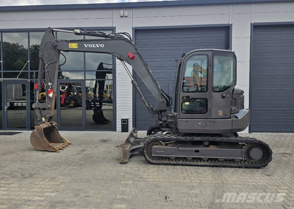 Volvo ECR88D Midi bagri 7t – 12t