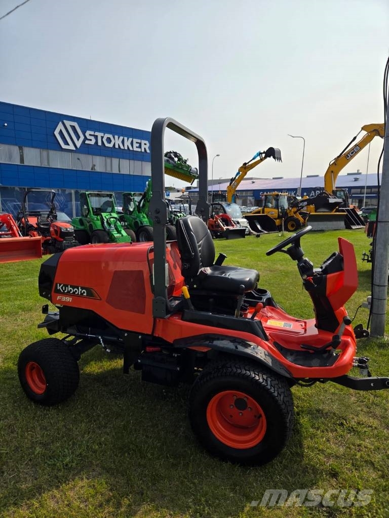 Kubota F 391 Balayeuse / Autolaveuse