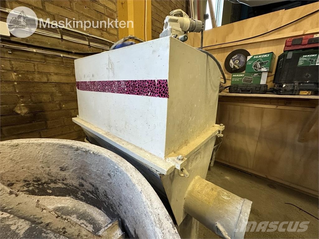 Maltech M25 L Betoonisegistid
