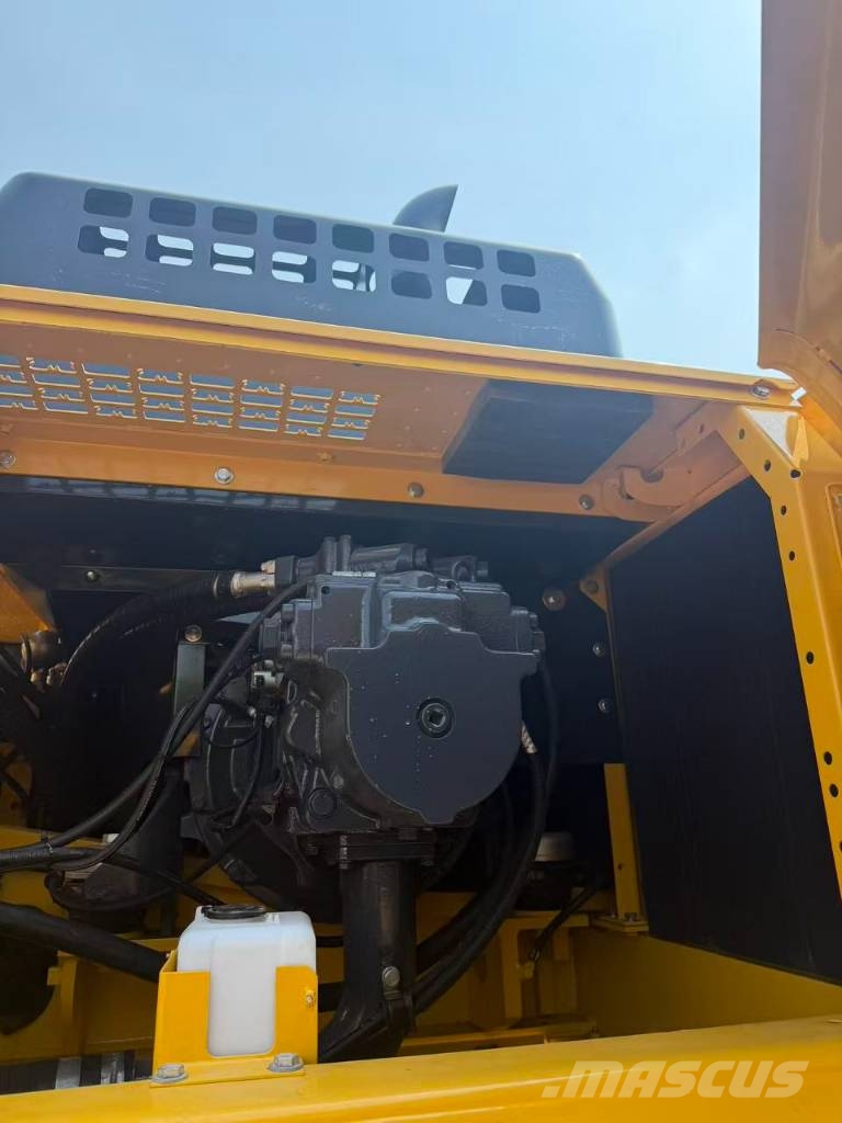 Komatsu PC 450 履带挖掘机