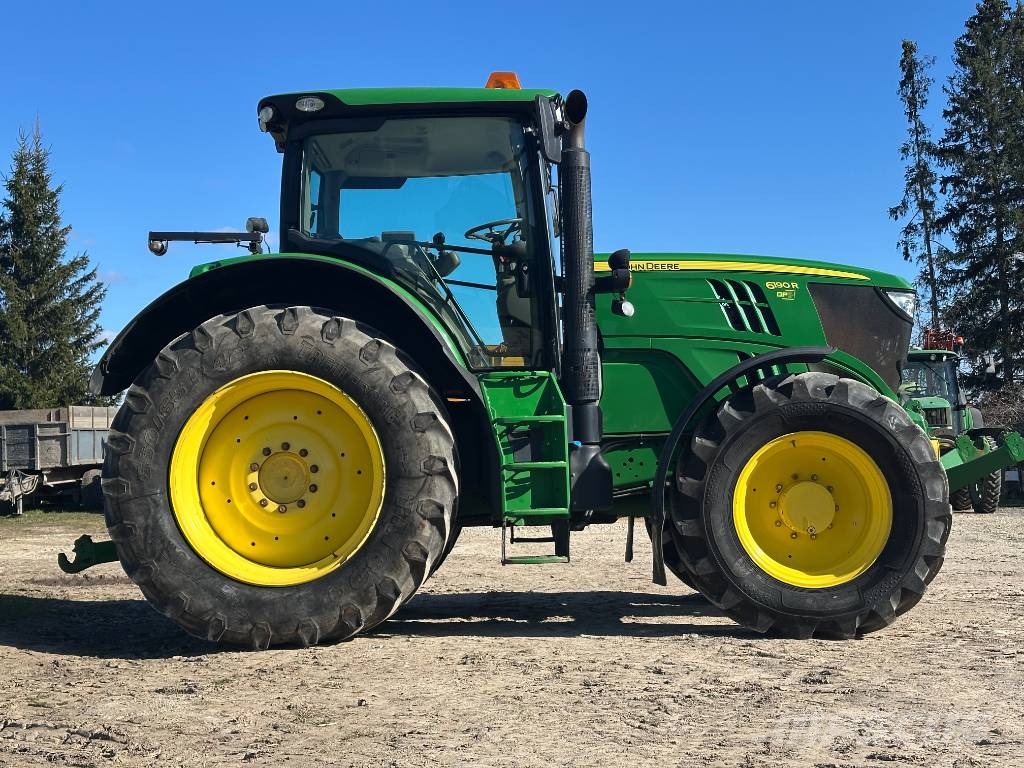 John Deere 6190R AutoPower Traktorid