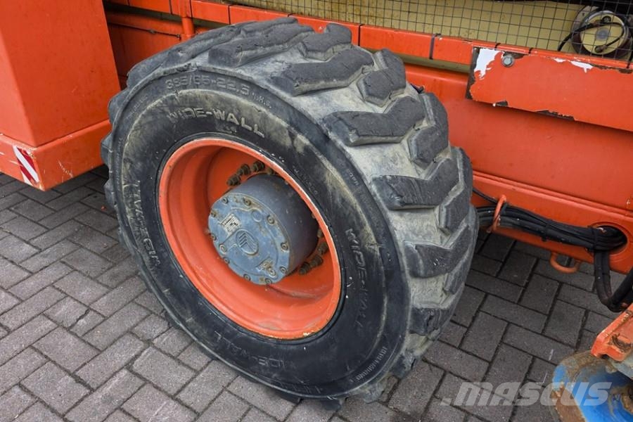 Holland Lift G-300DL30/S Diesel, 4x4x4 Drive, 33.5m Working Hei 剪叉式升降机