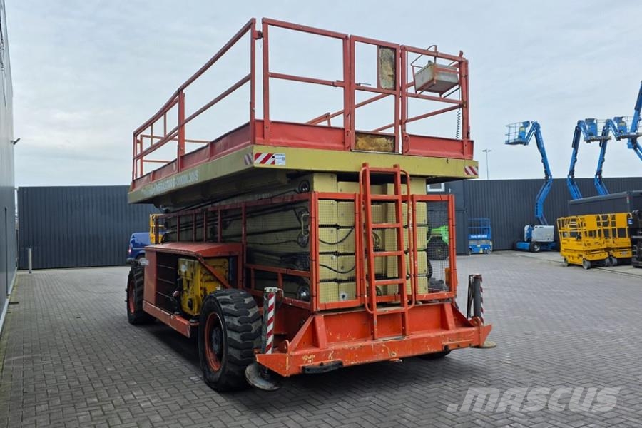 Holland Lift G-300DL30/S Diesel, 4x4x4 Drive, 33.5m Working Hei 剪叉式升降机