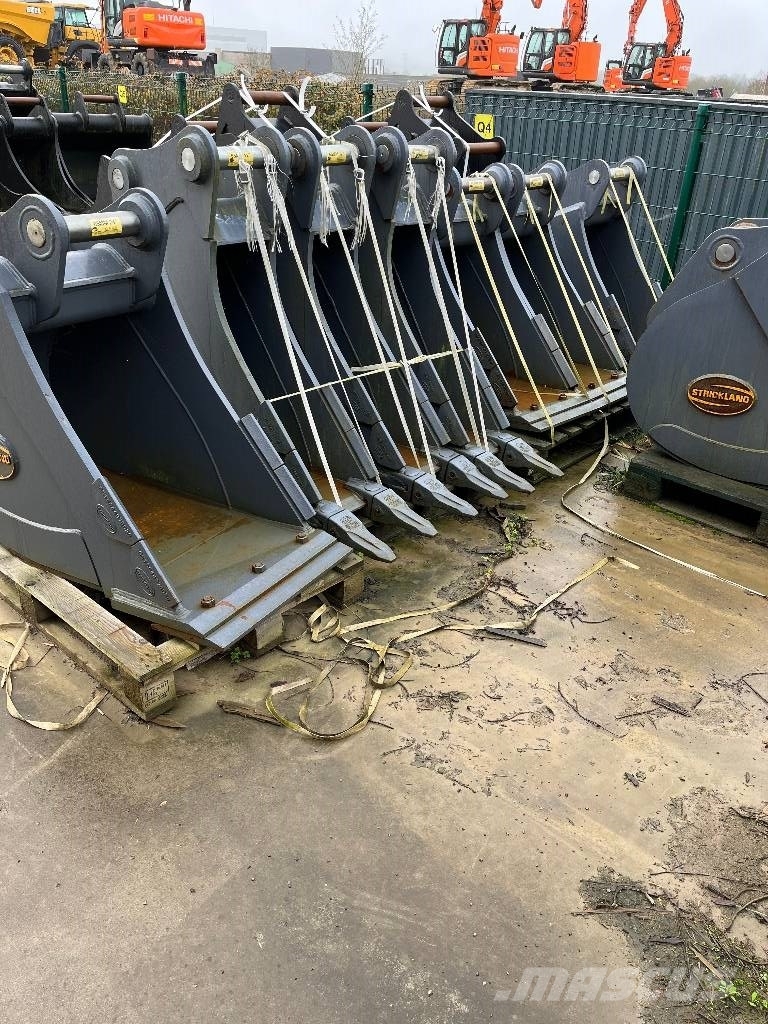 Strickland S60 / 1800MM / REV BLADE Schaufeln