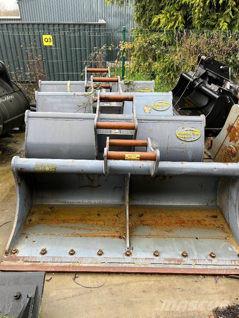 Strickland S60 / 1800MM / REV BLADE Schaufeln