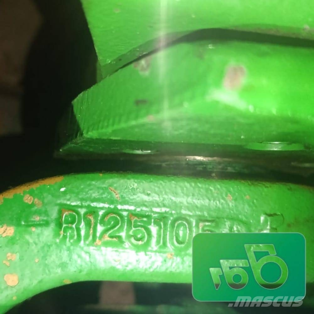 John Deere 7800 Front axle RE60499 R125105 R124407 Шасі