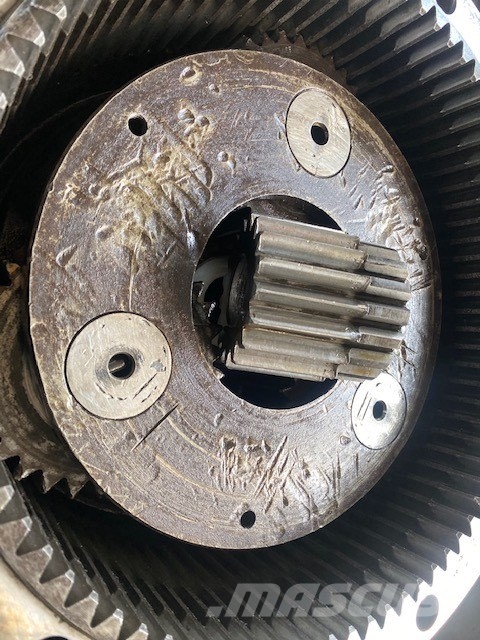 CAT 320 FINAL DRIVE USED Коробка передач