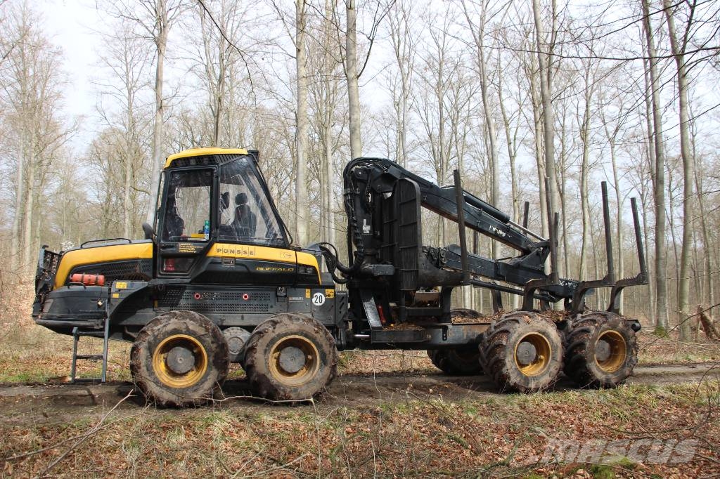 Ponsse Buffalo Transportoare