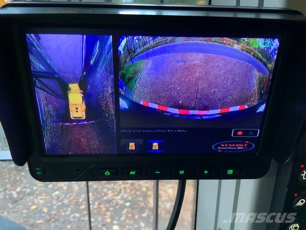 JCB 457 HT Kolesni nakladalci