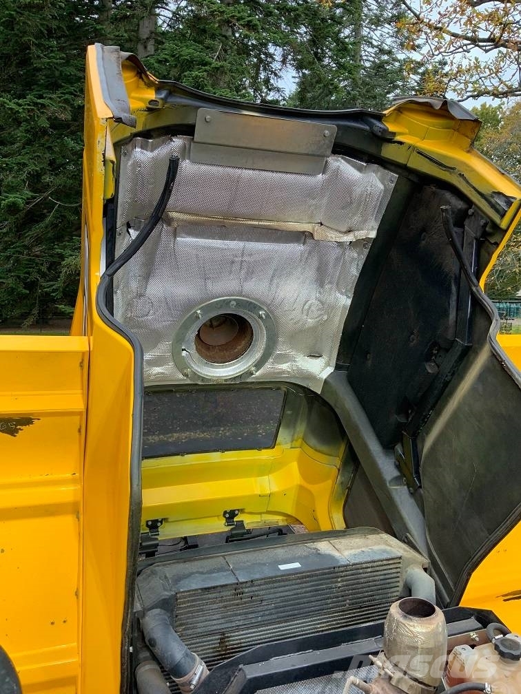 JCB 457 HT Kolesni nakladalci
