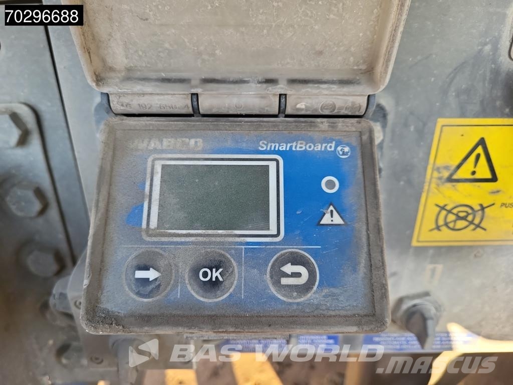 Stas S300CX 28m3 Lifting Axle Tippsemi