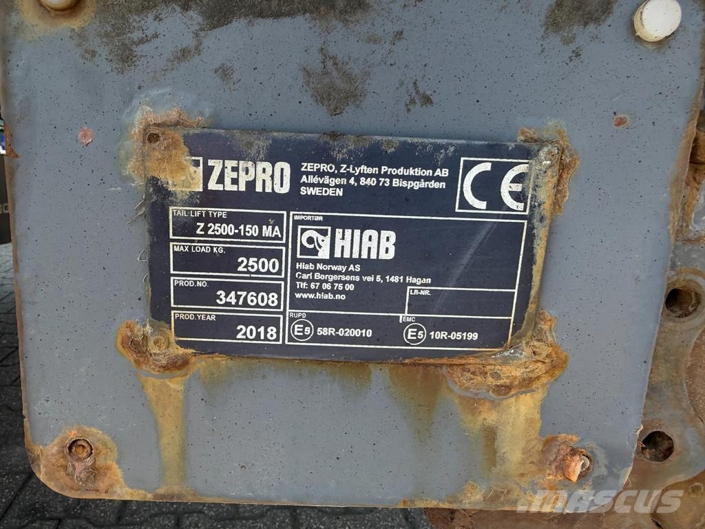 Volvo FM 500 6x2*4 Carrier TRS Iceland Retarder *473 Tkm شاحنات بدرجة حرارة قابلة للضبط