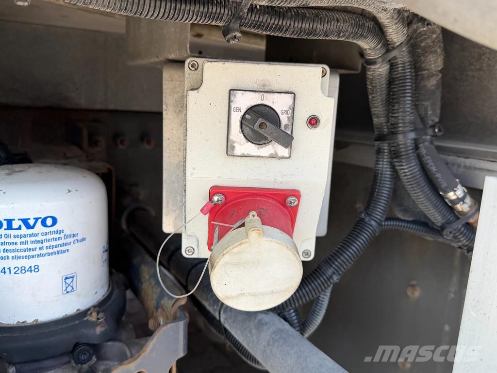 Volvo FM 500 6x2*4 Carrier TRS Iceland Retarder *473 Tkm شاحنات بدرجة حرارة قابلة للضبط