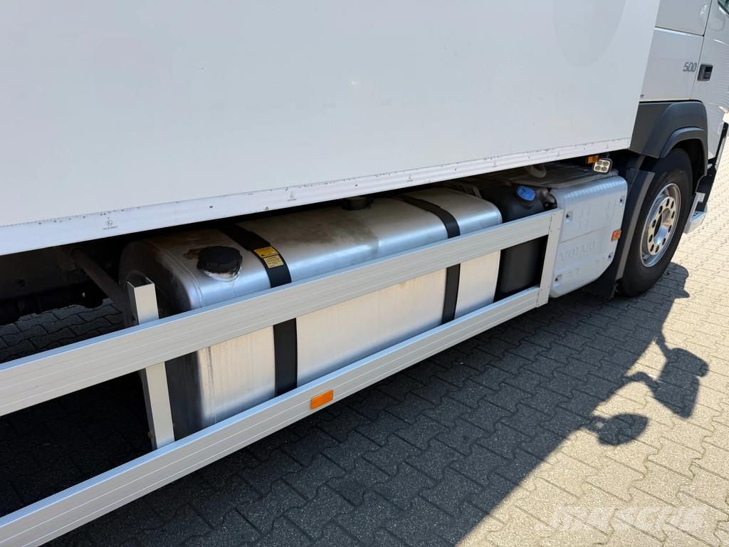 Volvo FM 500 6x2*4 Carrier TRS Iceland Retarder *473 Tkm شاحنات بدرجة حرارة قابلة للضبط
