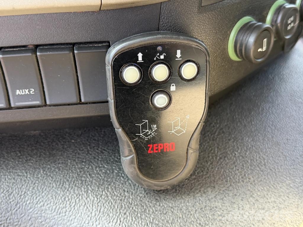 Volvo FM 500 6x2*4 Carrier TRS Iceland Retarder *473 Tkm شاحنات بدرجة حرارة قابلة للضبط