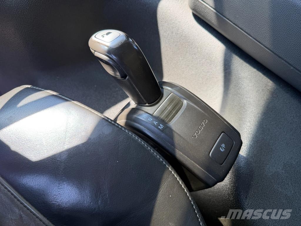 Volvo FM 500 6x2*4 Carrier TRS Iceland Retarder *473 Tkm شاحنات بدرجة حرارة قابلة للضبط