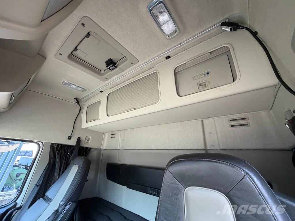 Volvo FM 500 6x2*4 Carrier TRS Iceland Retarder *473 Tkm شاحنات بدرجة حرارة قابلة للضبط