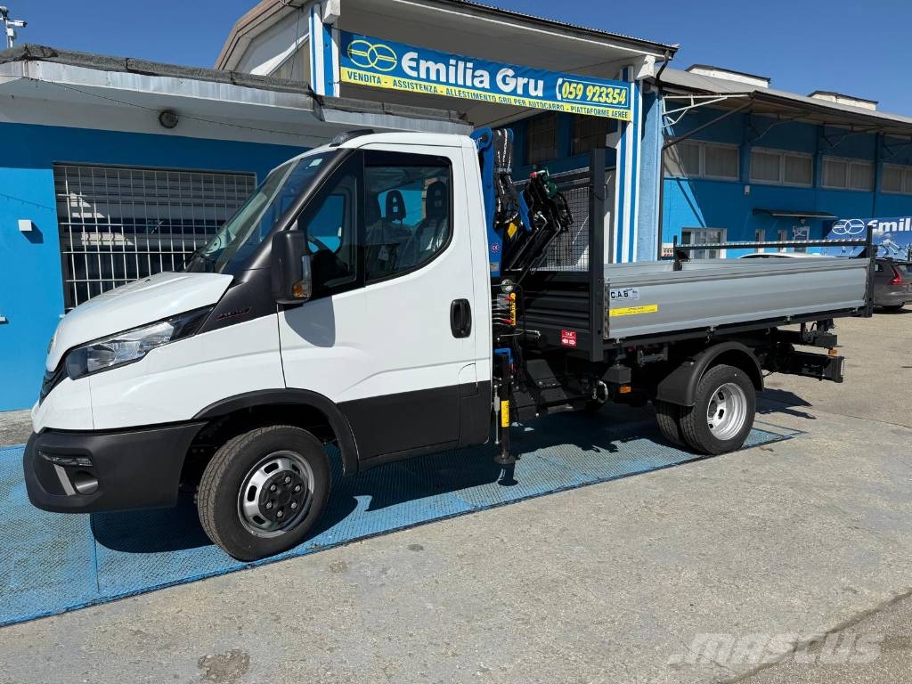 Iveco 35-160 allestito con Gru DN Levat 4.0 Overige hijsinrichtingen