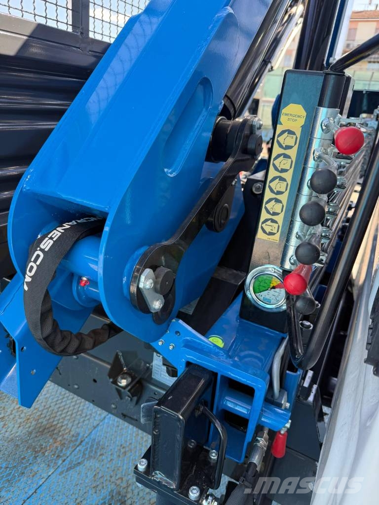 Iveco 35-160 allestito con Gru DN Levat 4.0 Overige hijsinrichtingen