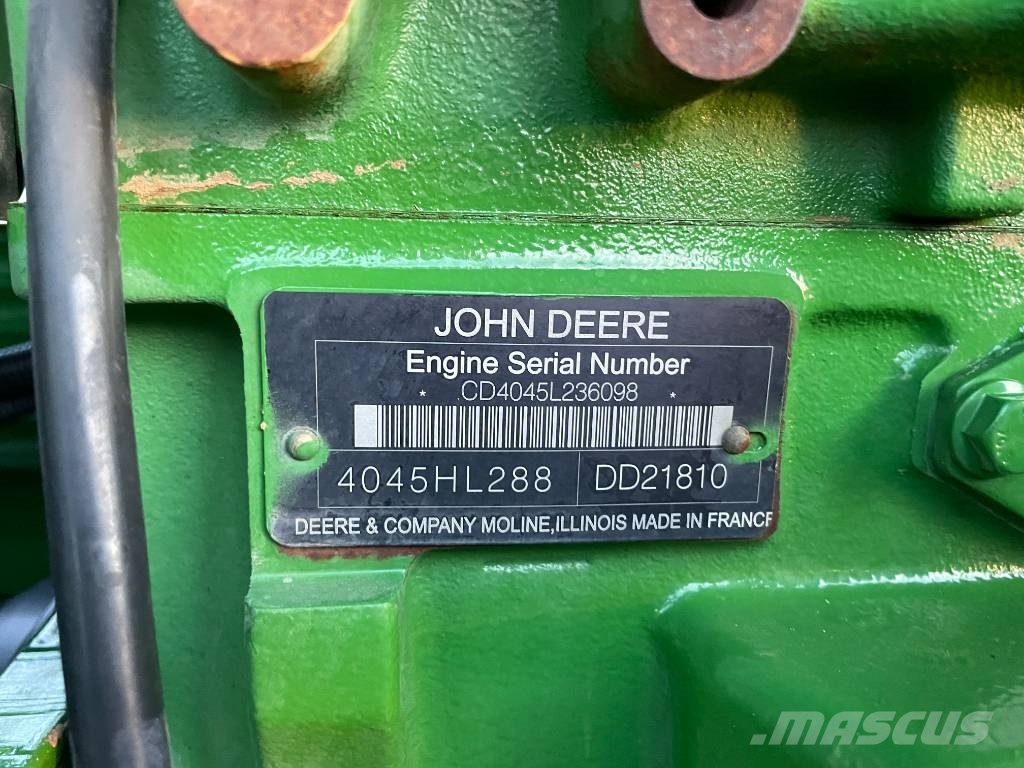John Deere 6534 Traktori