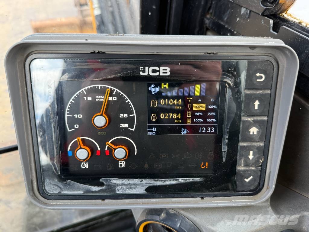 JCB 48Z-1 - Hammer Lines / Quick Coupler Miniexcavadoras