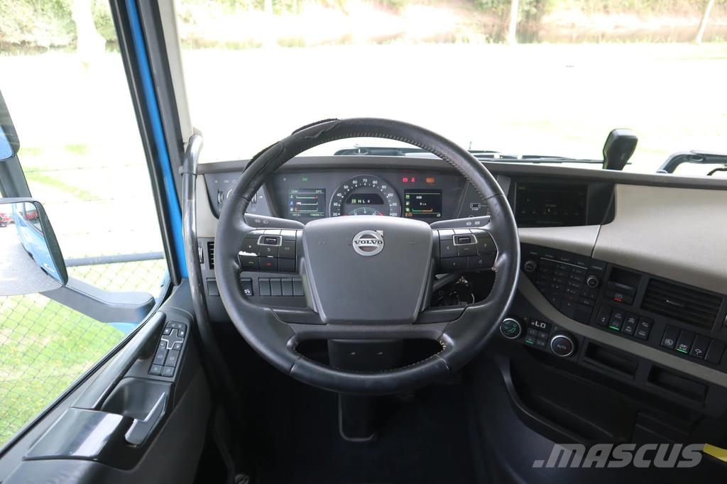 Volvo FH 16.750 | 8X4 | 150 TON | RETARDER | STEERING AX Sattelzugmaschinen