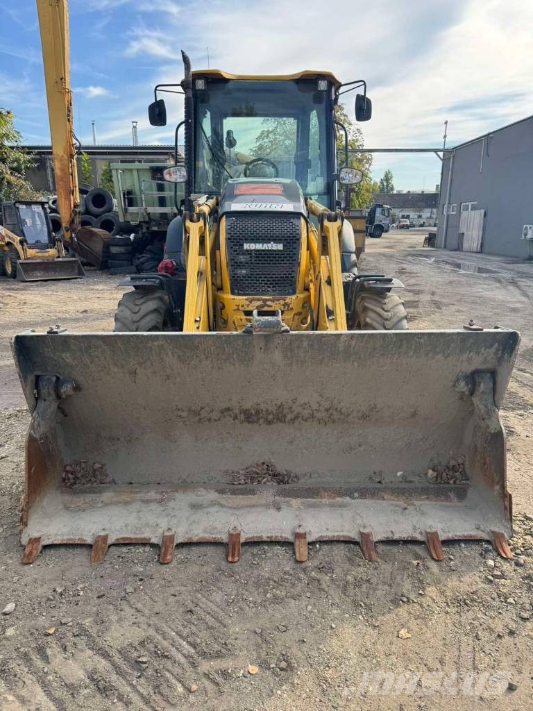 Komatsu WB 93 R-8 Utovarivači na točkove