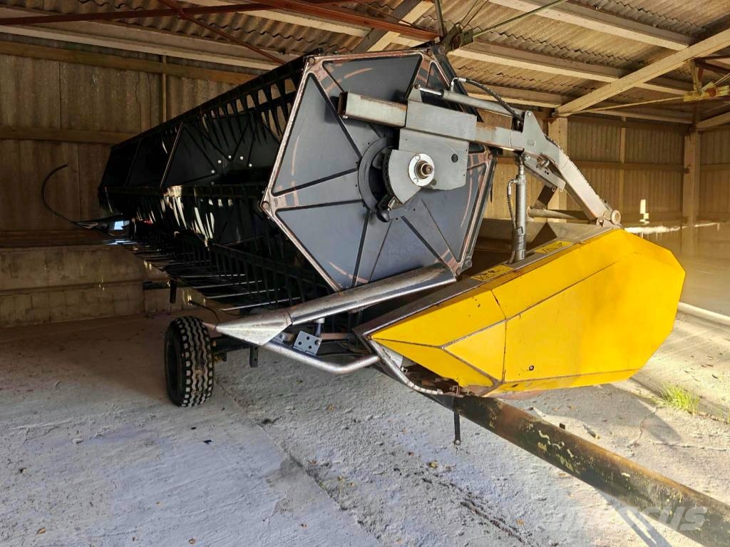 Sampo-Rosenlew SR-3085L حصادات