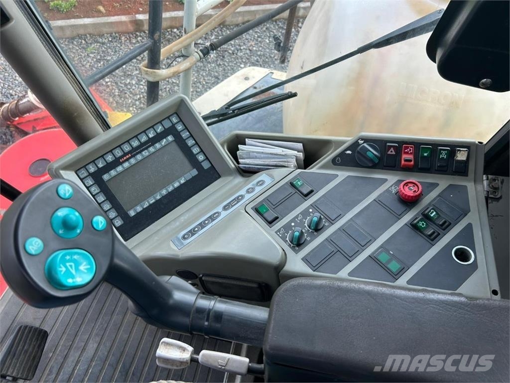 CLAAS Jaguar 870 Forage harvesters