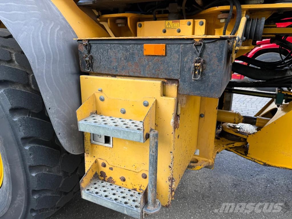 Volvo L70F Wielladers