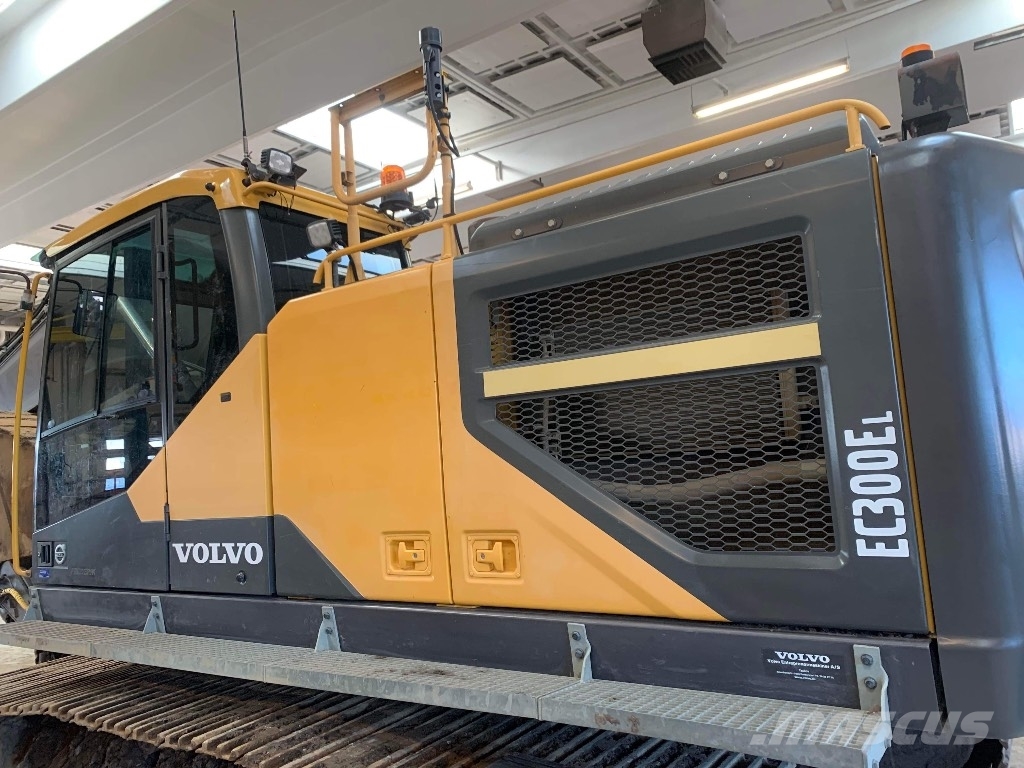 Volvo EC 300 E 履带挖掘机