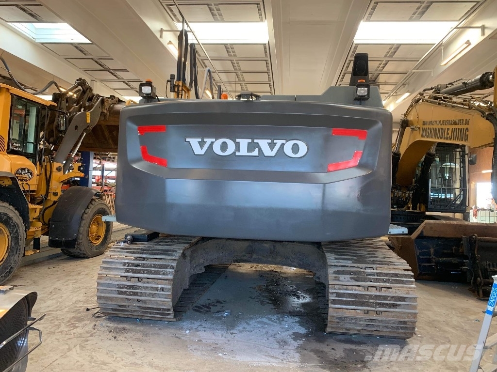 Volvo EC 300 E 履带挖掘机