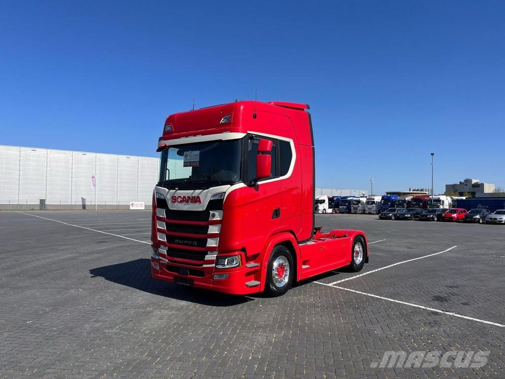 Scania S540 full air, retarder,hydrauliek, stand airco Tractores (camiões)