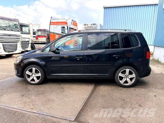 Volkswagen Touran 1.2TFSI 5-DOORS MPV (6 GEARS MANUAL GEARBOX Automašīnas