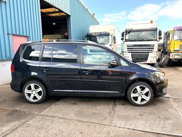 Volkswagen Touran 1.2TFSI 5-DOORS MPV (6 GEARS MANUAL GEARBOX Automašīnas