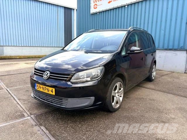 Volkswagen Touran 1.2TFSI 5-DOORS MPV (6 GEARS MANUAL GEARBOX Automašīnas