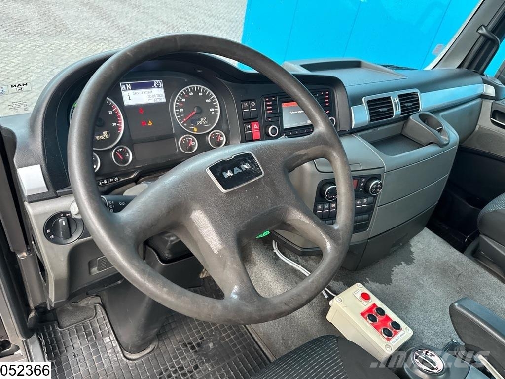 MAN TGS 33 480 6x4, EURO 5, Palfinger, Retarder Treileri ar āķi