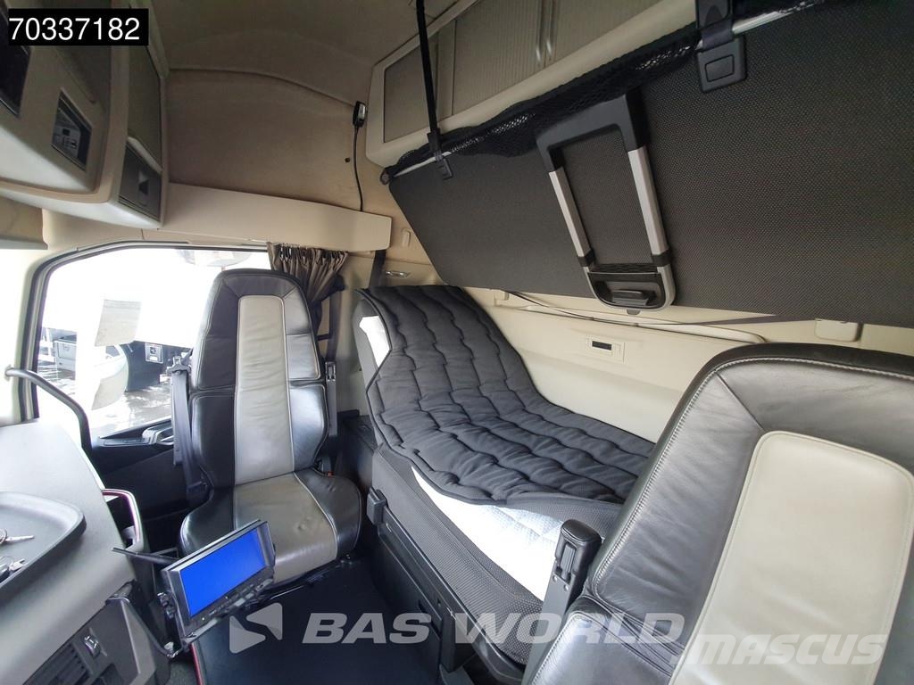 Volvo FH16 650 FH16 6X2 ADR! Hydraulic Full-Air Liftachs Vilcēji