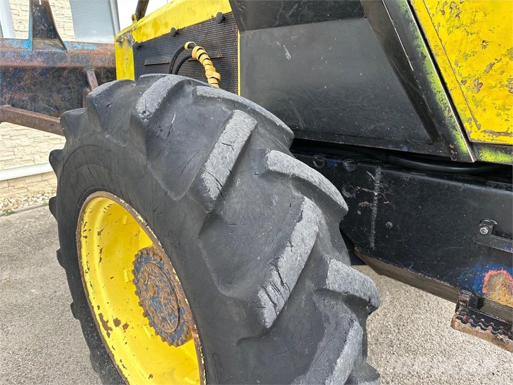 Zetor LKT HITTNER ECOTRAC 120 4x4 VIN 019 Skiddery