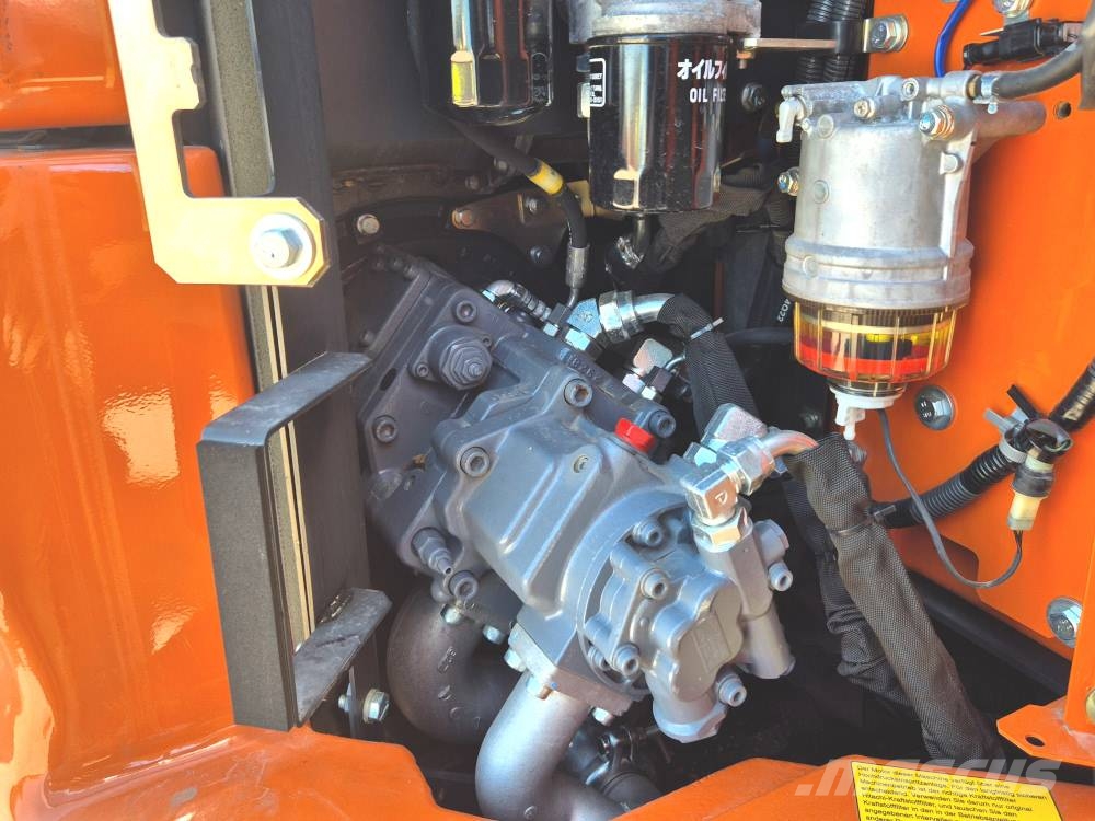 Hitachi ZX 85 US B-6 Vidēja lieluma ekskavatori 7 t - 12 t
