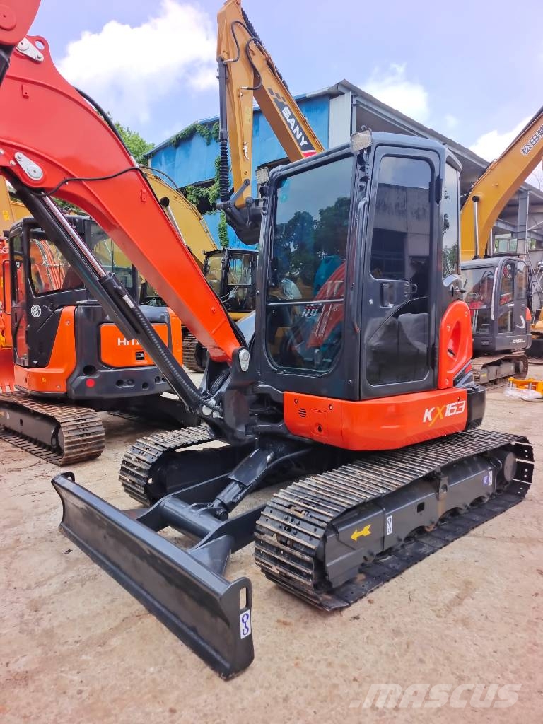 Kubota KX163    3000 units excavators in stock Minigraafmachines < 7t