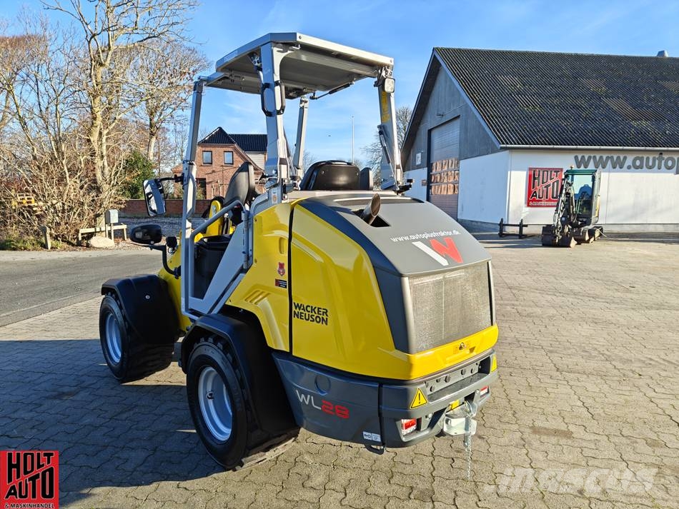 Wacker Neuson WL 28 لوادر بعجل