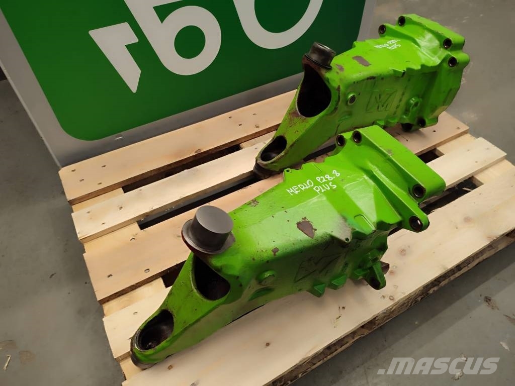 Merlo Axle shaft housing 045567 045568 MERLO P 28 8 PLUS Assen