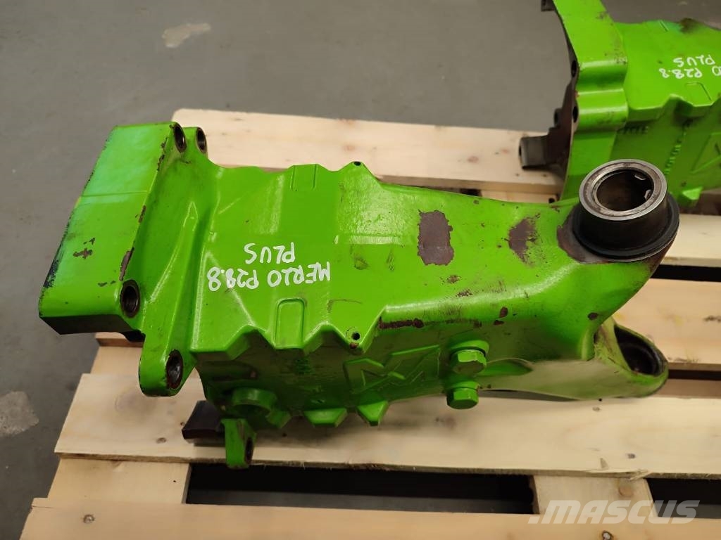 Merlo Axle shaft housing 045567 045568 MERLO P 28 8 PLUS Assen