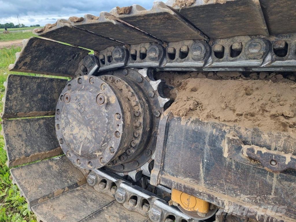 CAT 323 Bageri guseničari