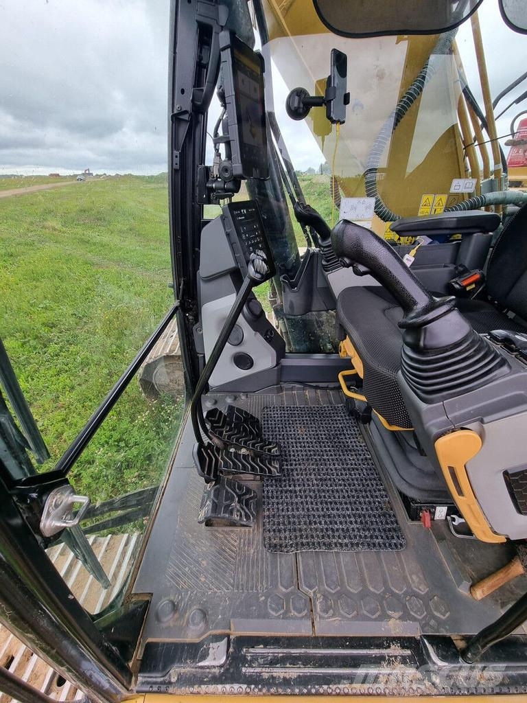 CAT 323 Bageri guseničari