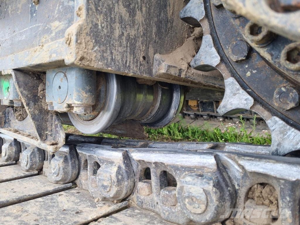 CAT 323 Bageri guseničari