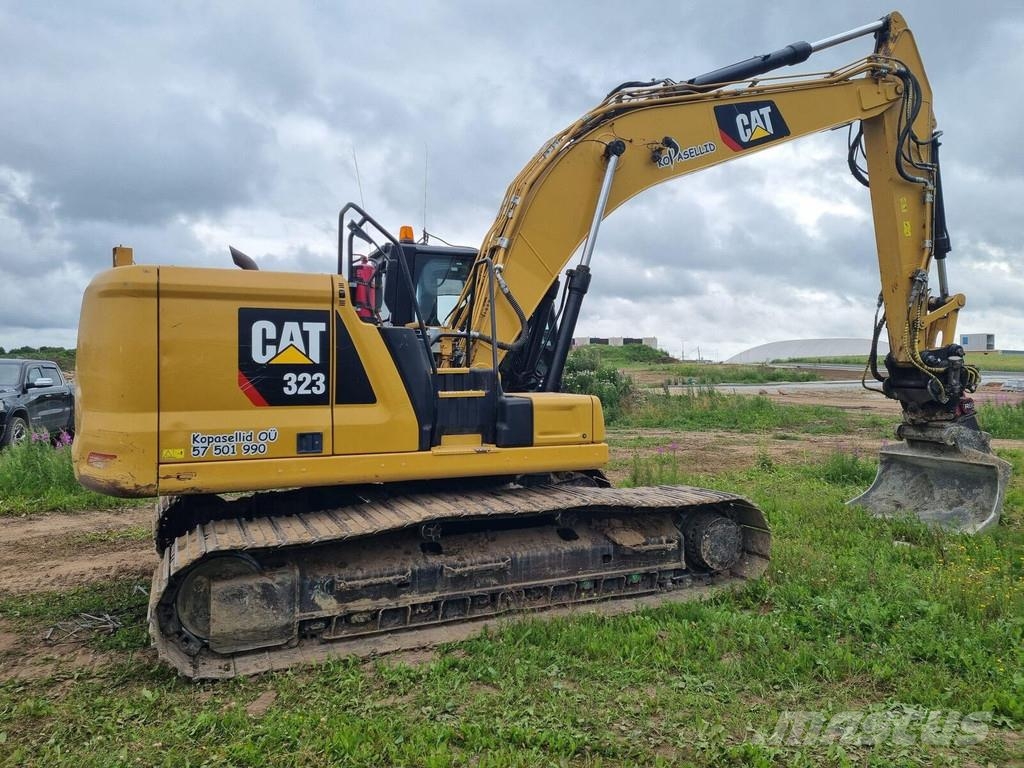 CAT 323 Bageri guseničari