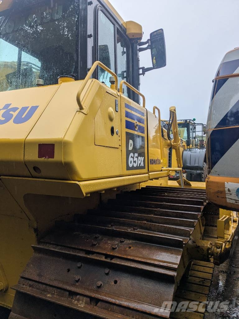 Komatsu D 65 PX-18 ブルドーザー