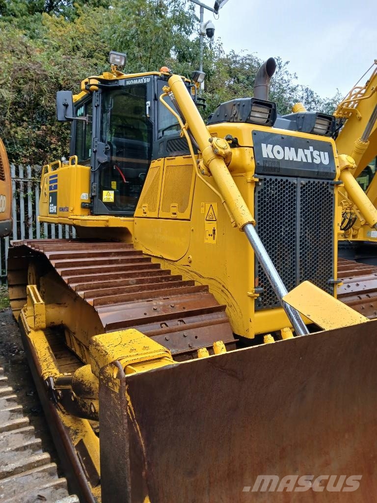 Komatsu D 65 PX-18 ブルドーザー